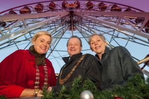  Pictured at the official launch of Glow, A Cork Christmas Celebration at Bishop Lucey Park are Cork Business Association President Claire Nash; The Lord Mayor of Cork, Cllr Chris O Leary and Ann Doherty, CEO Cork City Council. Visit Cork City for Glow A Cork Christmas Celebration, presented by Cork City Council until December 20, 2015.  ThereÕs something for everyone; wander through ÔSantaÕs WorkshopÕ and see his elves at work in Bishop Lucey Park, take a ride on a 30 metre Ferris Wheel or vintage carousel and savour the flavour of Cork at a festive food market.  A glowing Cork welcome awaits you, with entertainment galore, fantastic shopping and amazing food.  See www.glowcork.com for more. Picture. John Allen