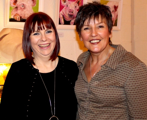 L to R. Artists Ber Murphy and Anne Browne at the recent opening of their second joint Back2Back Art Exhibition in On The Pig's Back Cafe, Douglas, Cork.