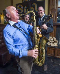 Free Pic no repro fee Harry Connolly (sax), Ian Date (guitar) and Niall Marron (drums) at the announcement of a new monthly jazz session at The Shelbourne Bar on MacCurtain Street.  Dubbed ‘The Guinness Jazz Jam’, the first live event swings into action on Thursday 18th February from 9.30pm.  www.theshelbournebar.comPictures by Gerard McCarthy 087 8537228  more info contact  Niamh Murphy Hopkins PR     0214272200     0870617705