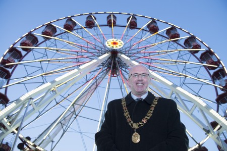 free pic no repro fee GMC25112016 Deputy Lord Mayor Cllr Joe Kavanagh at the opening of GLOW, Cork Christmas Celebration on the Grand Parade which is presented by Cork City Council and runs every weekend until Sunday December 18th. See www.glowcork.ie Pictures Gerard McCarthy 087 8537228 More Info contact Eimear O'Brien PR eimear@eimearobrienpr.ie 086 8900364