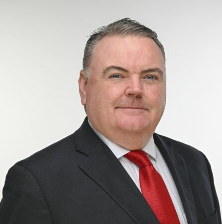 Remove red tape to allow foreign banks operate in Ireland – says Fine Gael candidate - Vimarsana News